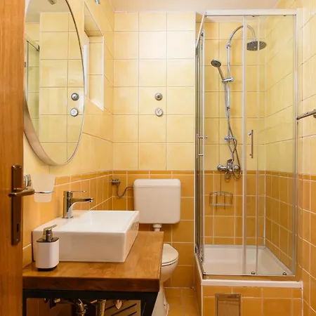 Planikovica Apartment *